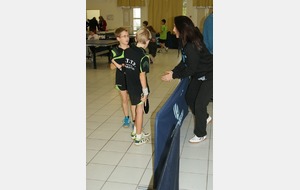 COACHING DE VERONIQUE FILHO SUR L'EQUIPE 2 BENJAMIN (LUCAS ET CARL-ANTOINE)