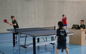 Equipe 3 en benjamin-Joueur Nathan RICHAUD-Arbitre Gaël AYELLA